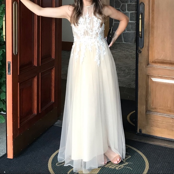 Champagne Tulle Dress - Picture 4 of 8